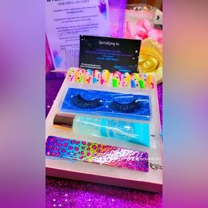 Press on Nail Bundle Kit